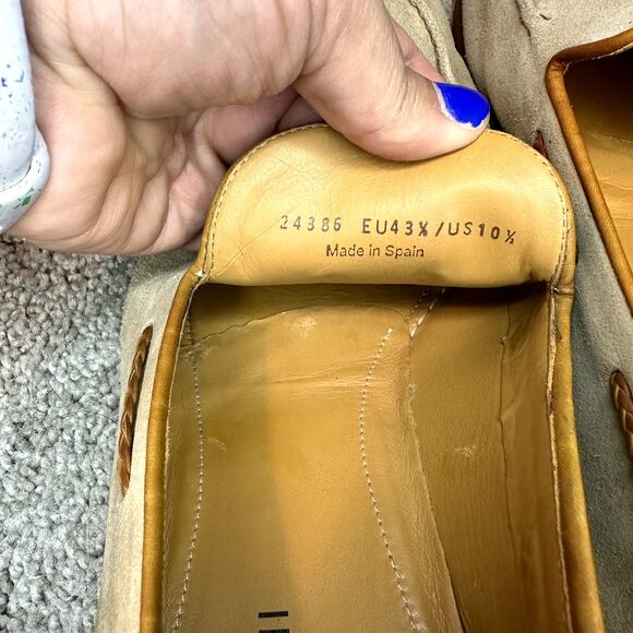 Magnanni Delrey II Tassel Loafer, Suede Calfskin Leather Men's 10.5 M - Picture 12 of 12